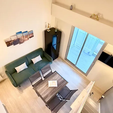 Apartment A 100m De La *